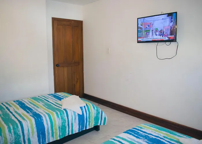 Apartamento Vista Azul Rodadero Laureles 801