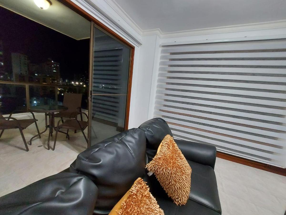 Vista Azul Rodadero Laureles 801 Apartment Gaira